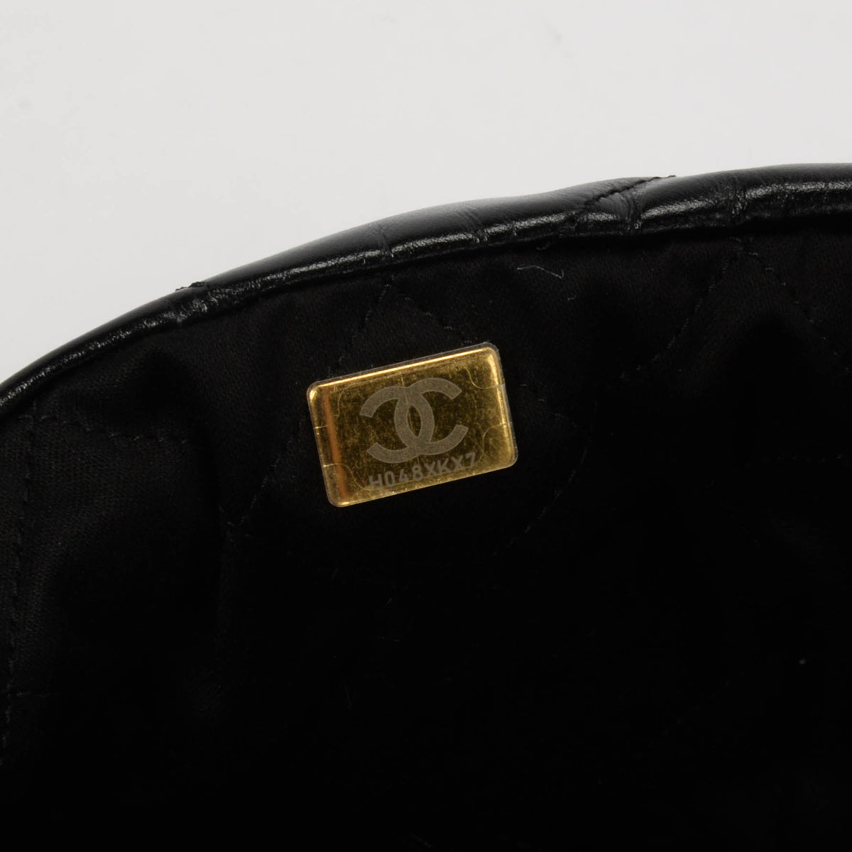 Chanel Black Shiny Calfskin Small 22 Bag