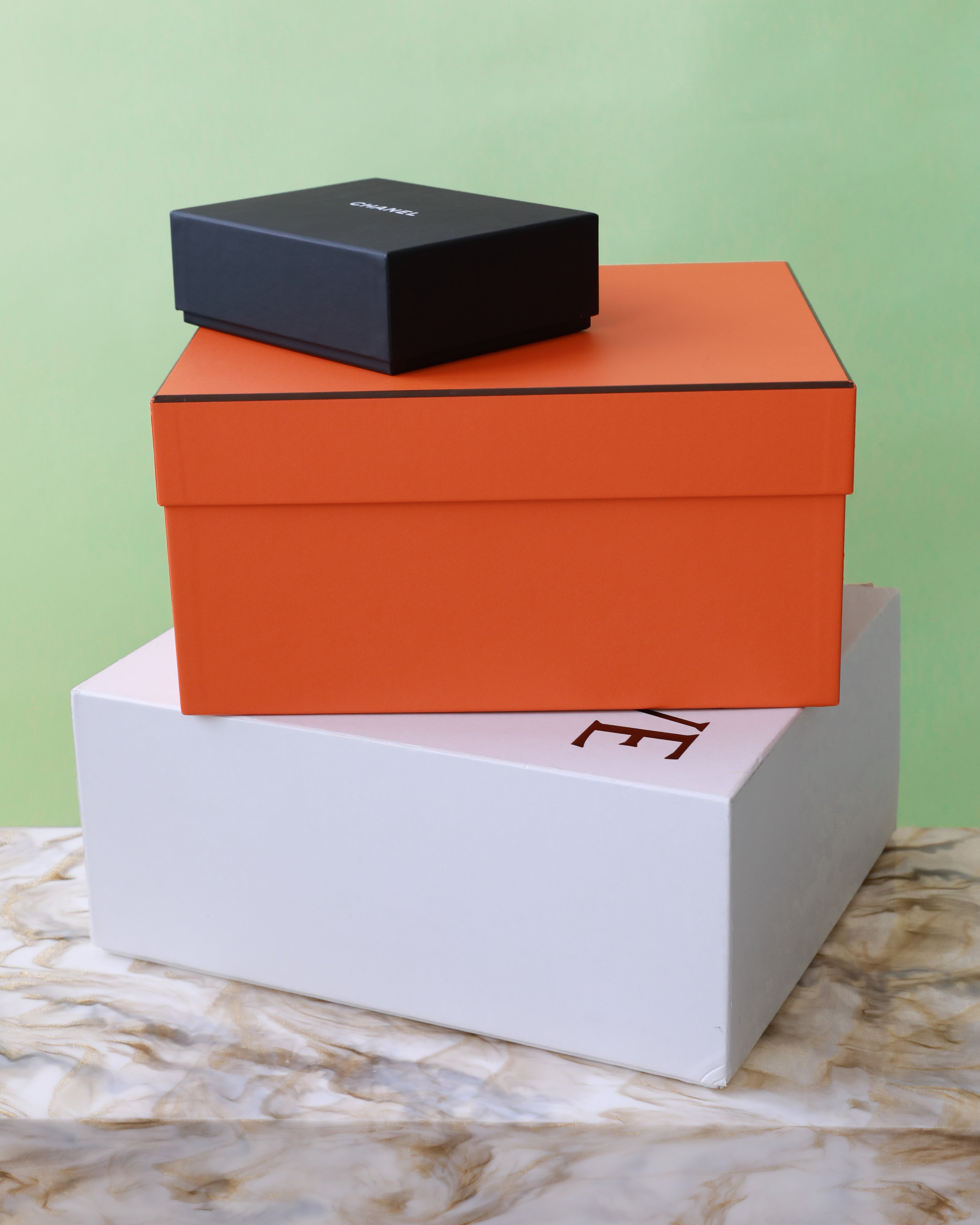 CONSIGNMENT - PIC 2 - BOXES.jpg__PID:db54451d-00b9-4751-9d65-5f5c3e8b04bc