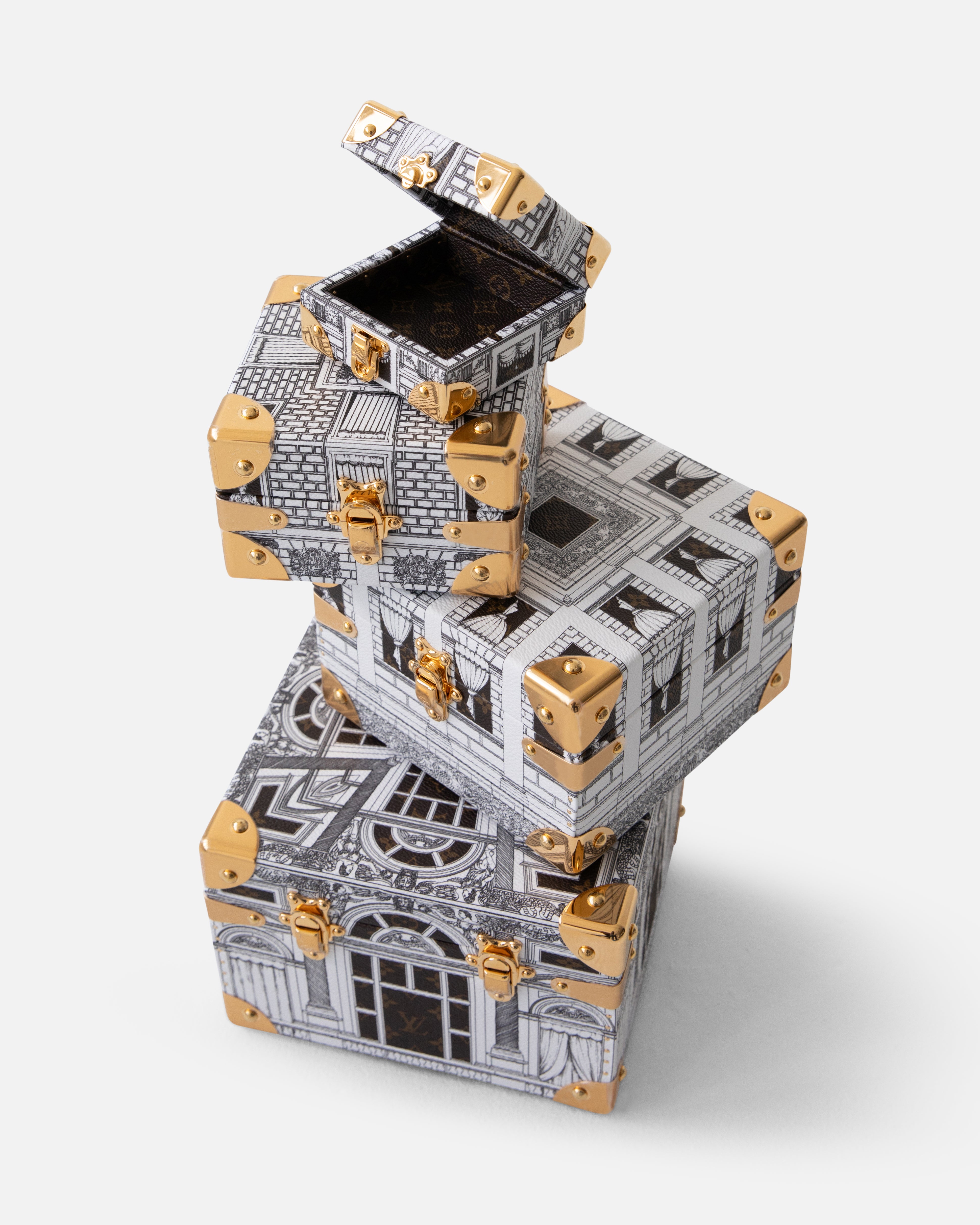 SERVICES - CONSIGN FINAL.JPG__PID:184432e5-c932-4f43-9bd7-f75c2af1e500